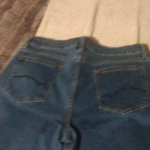 Blue Mountain Brand Women's Jeans Size 12 boot cut dark blue high waist - Picture 6 of 7